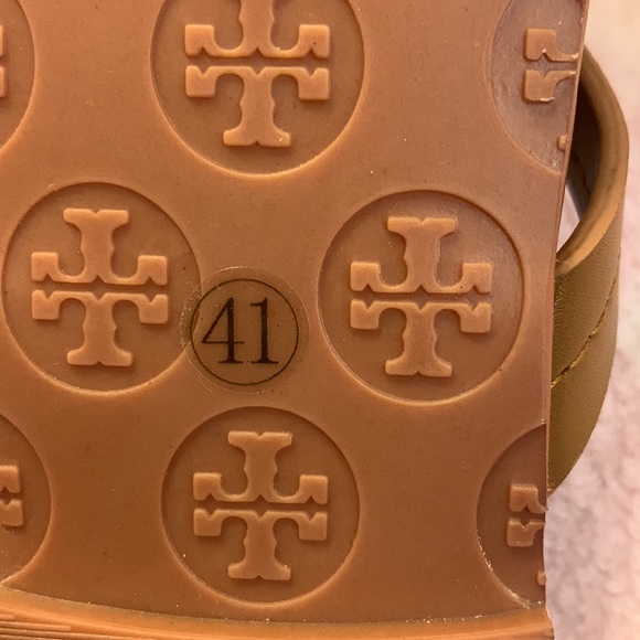 flip flops - Picture 3 of 3